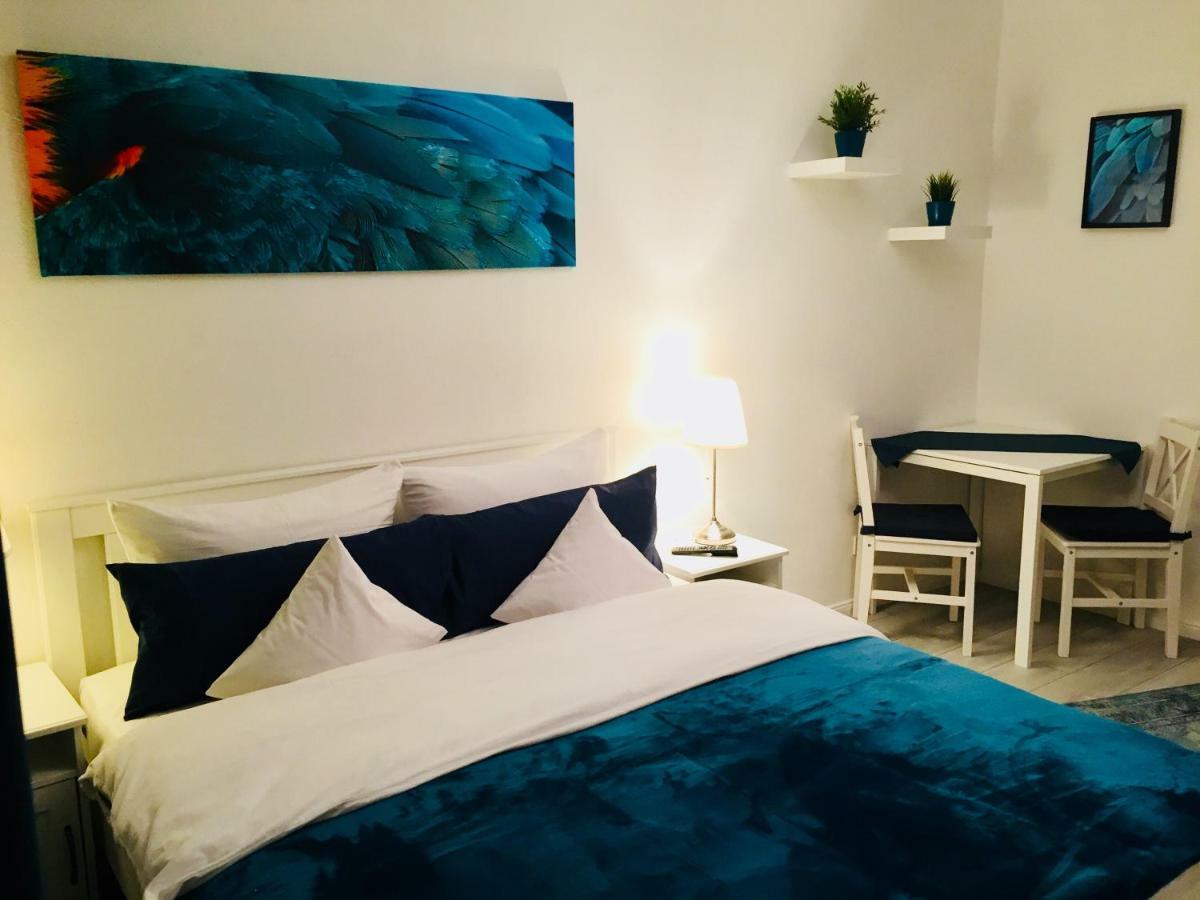 Im Kleinen Stil L Apartment ลินซ์ อัม ไรน์ ภายนอก รูปภาพ